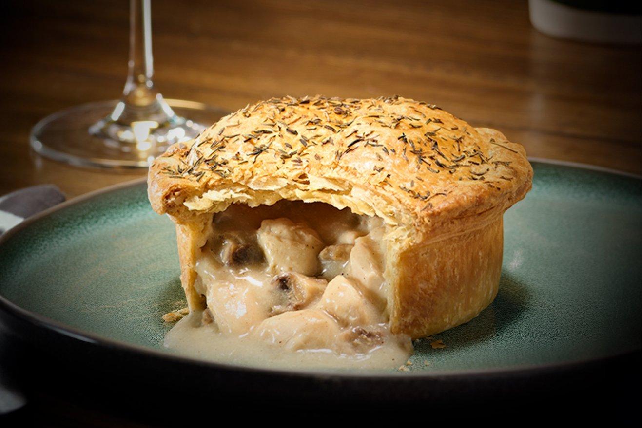 Pukka Pies Gastro Chicken & Mushroom Pies 12 x 250g Ready Meals Asetena Pa