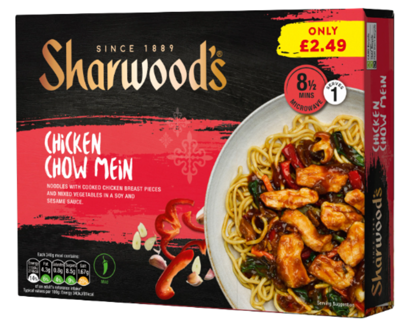PM2.49 Sharwood Chow Mein 6x375g