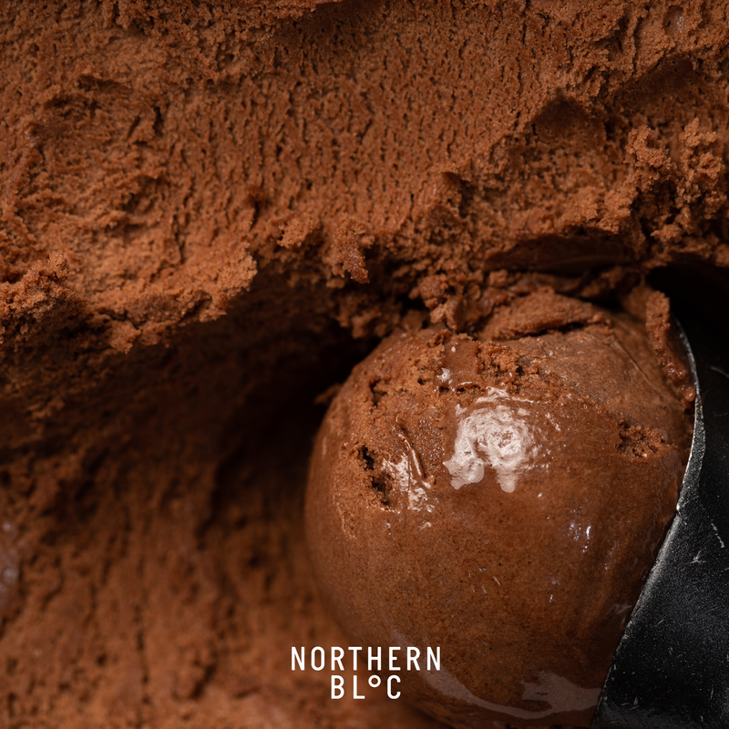 Northern Bloc Vegan Choc & Orange UNIT 1x2.5lt . Packed 4 units to a case.
Unit Weight: 1.99 Kilos.