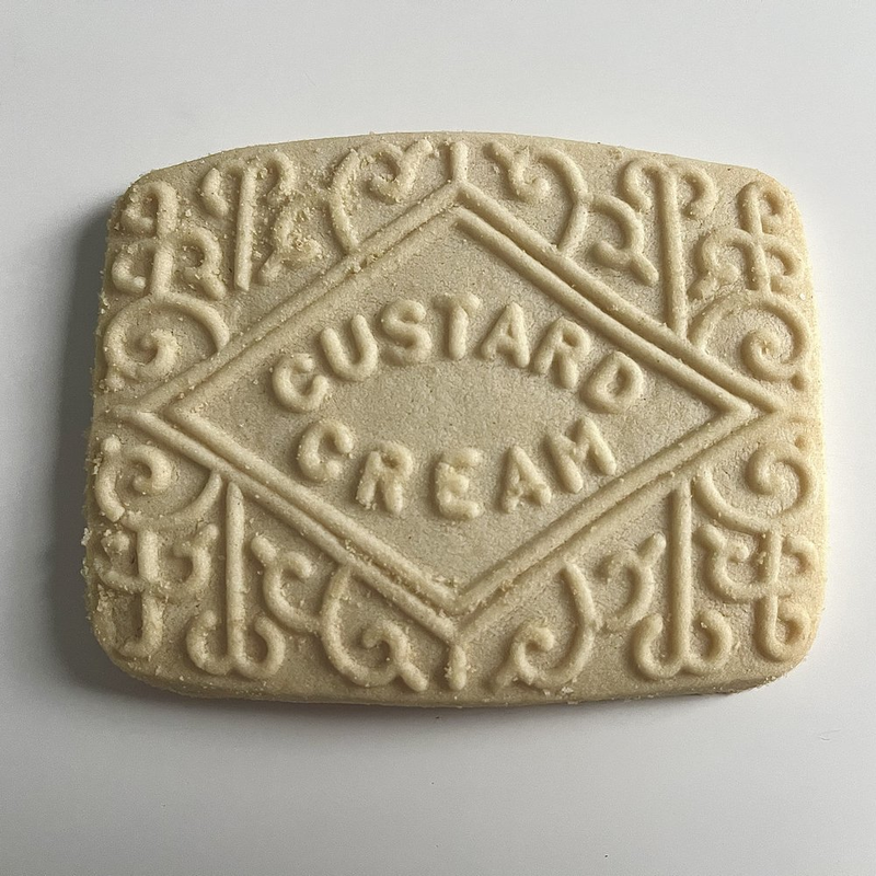 Marc Antonio Giant Biscuit Custard Cream (No Cream) 1x100
