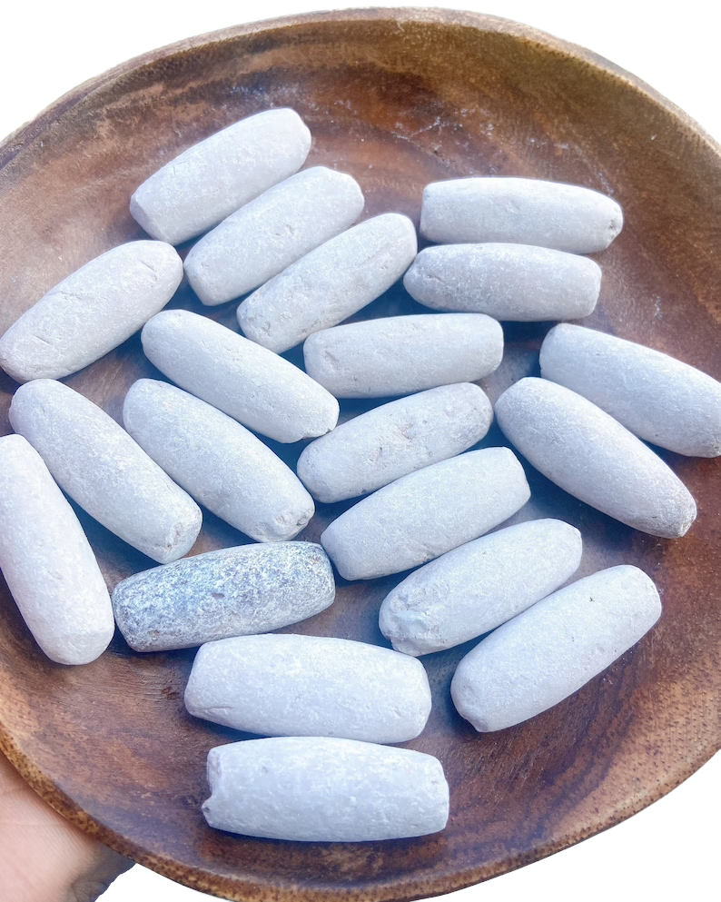 African Ayilo Clay / Roasted Shire / Shile / Edible clay / Body Art clay / fefe / All natural / Bentonite clay / 30 pieces