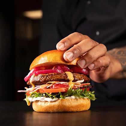 Quorn Vegan Beef Burger 109g 1.96kg Ready Meals Asetena Pa