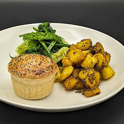 Little & Cull Vegan Spiced Cauliflower  Spinach & Lentil Mini Pie 80g 72 x 80g Ready Meals Asetena Pa