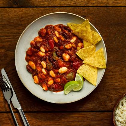 Simply Worldfoods Three Bean Chilli 12 x 300g Ready Meals Asetena Pa