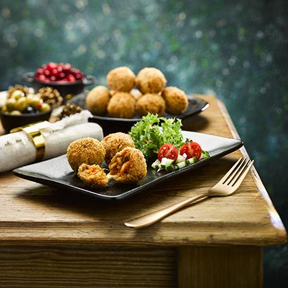 Italian Spicy Sausage and Mozzarella Arancini 2.5kg Ready Meals Asetena Pa