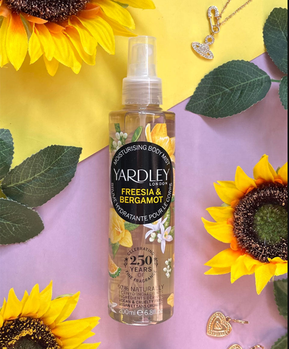 Freesia And Bergamot Moisturising Body Mist