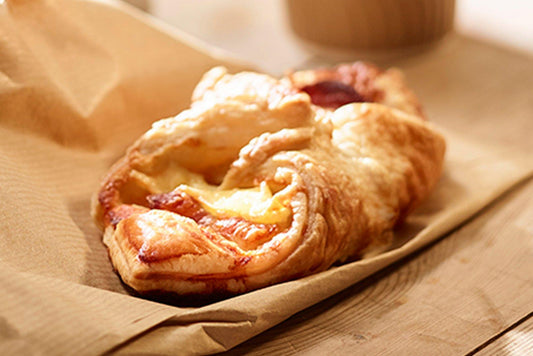 Proper Cornish Unbaked Cheese & Bacon Turnover 30 x 135g Ready Meals Asetena Pa 