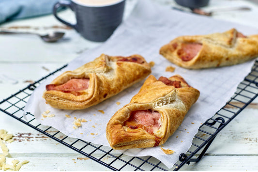 Phat Pasty Cheese & Bacon Turnover 30 x 152g Ready Meals Asetena Pa 