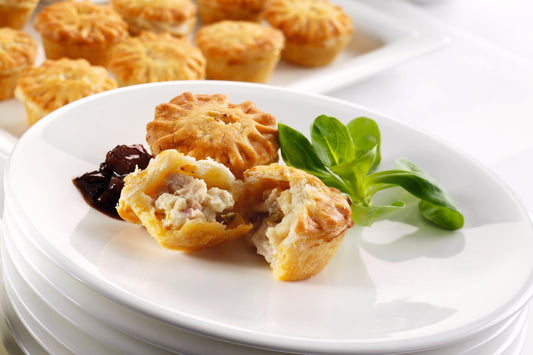 Brakes Mini British Chicken & Bacon Pies 48 x 26g Ready Meals Asetena Pa 