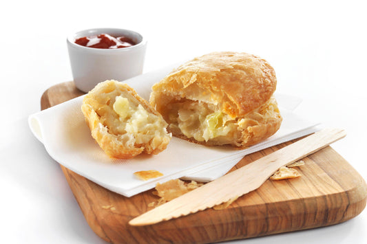 Brakes Cheese & Onion Pasties 48 x 85g Ready Meals Asetena Pa 