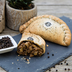 Phat Naked Vegan Peppered Steak-Less Pasty 20 x 283g Ready Meals Asetena Pa 