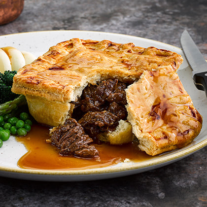 Premium Selection British Steak & Ale Pie 12 x 300g Ready Meals Asetena Pa 