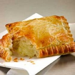 Everyday Favourites Cheese & Onion Bake 32 x 130g Ready Meals Asetena Pa 