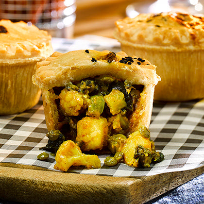 Phat Gluten Free Vegan Mini Spiced Cauliflower & Lentil Pie 24 x 90g Ready Meals Asetena Pa 