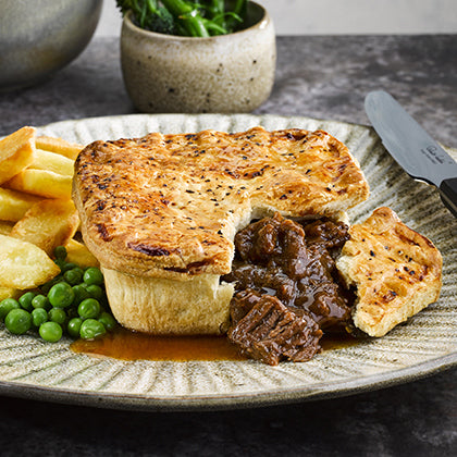 Premium Selection British Steak Pie 12 x 300g Ready Meals Asetena Pa 