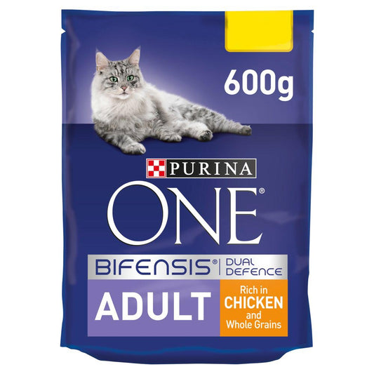 Purina ONE Adult Dry Cat Food Chicken and Wholegrains 600g