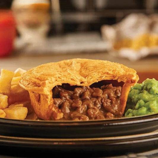 MASPukka Wrapped Cooked Beef & Onion Pie-1x12-Food